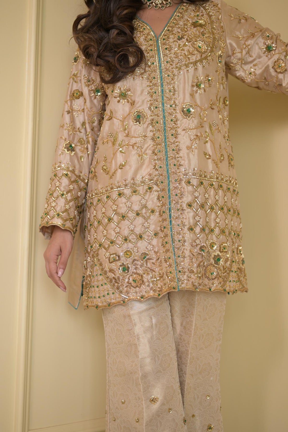 Regal Ivory Silk Dabka Zardozi Ensemble
