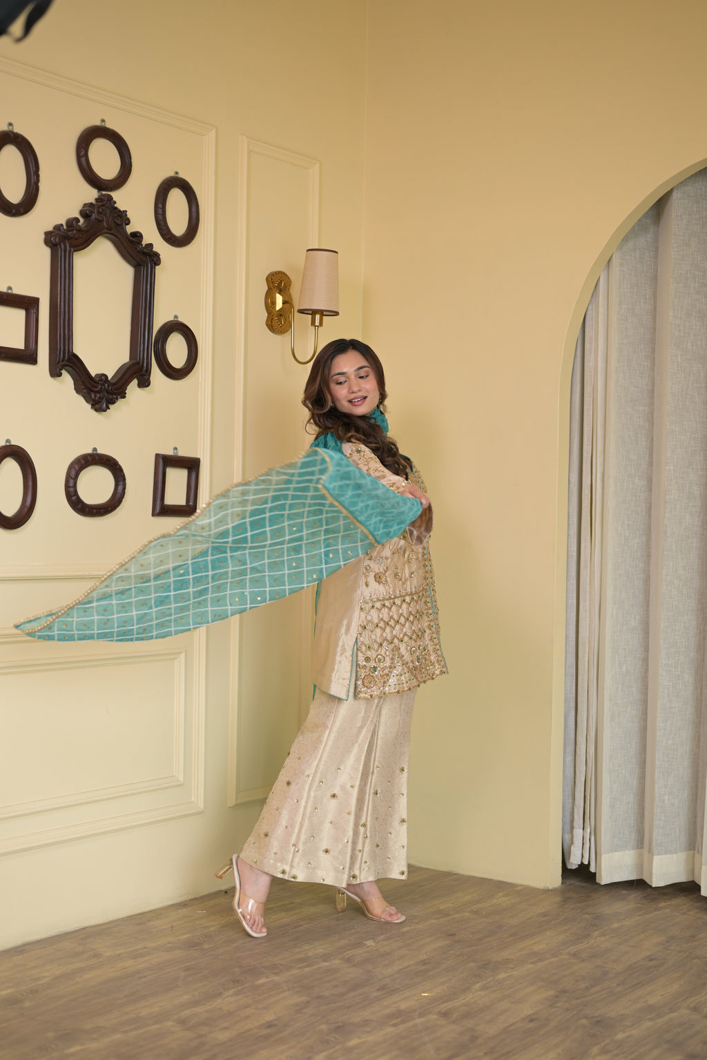 Regal Ivory Silk Dabka Zardozi Ensemble